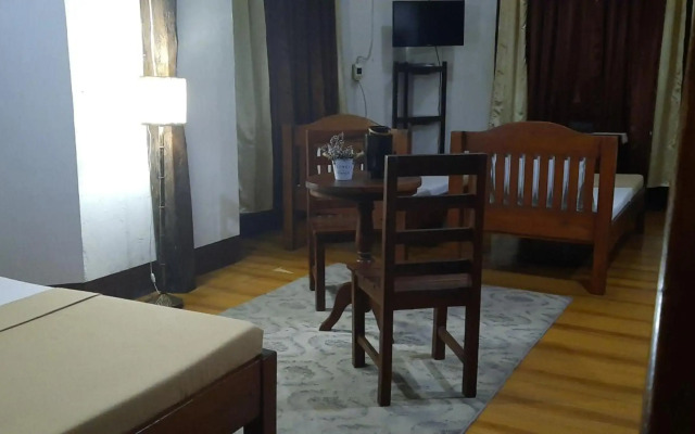 ZEN Rooms Calle Crisologo Vigan