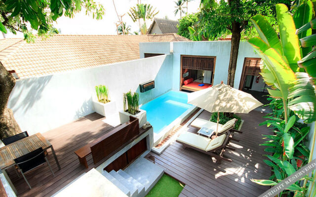 Pao Jin Poon Beach Front Villa