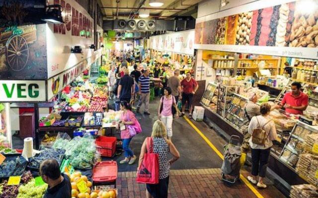 Private room in City Central!