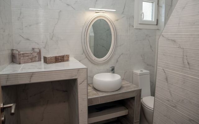 White Cave Villas Residence