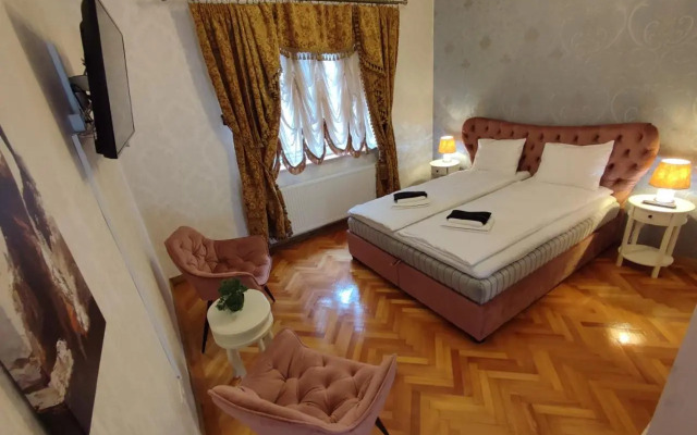 Chic Home
