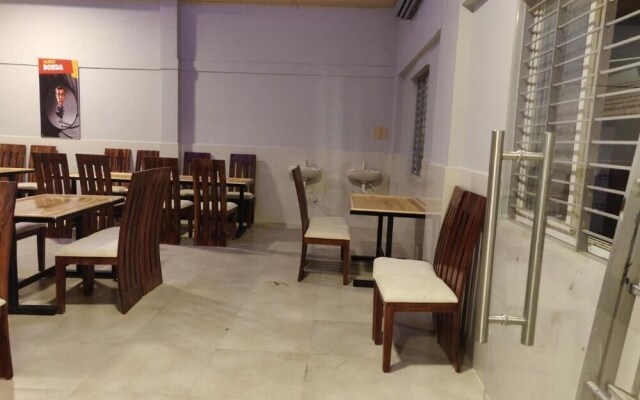 Hotel Parth Residency