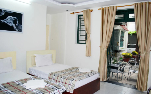 Lan Anh Hotel – Guest Rooms – Ho Chi Minh City