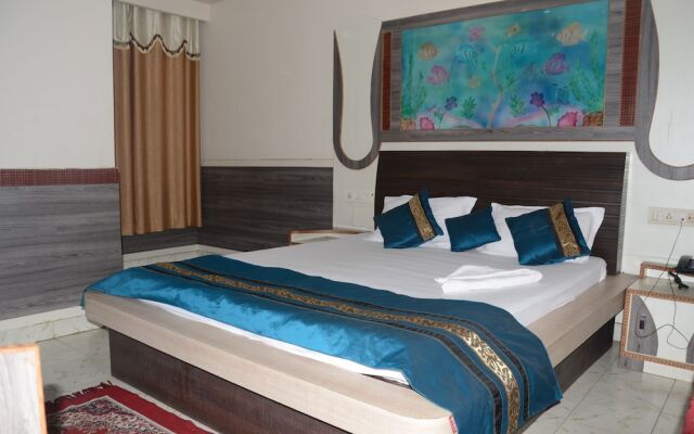 Pramod Convention & Club Resort