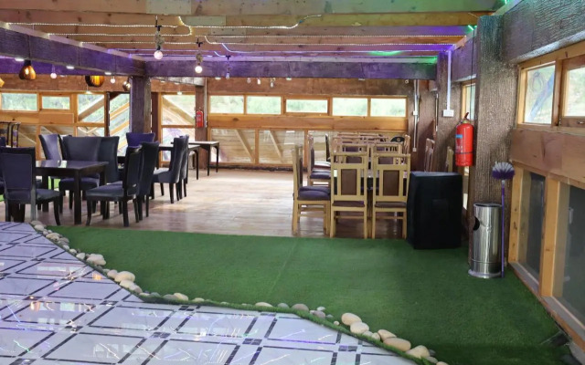 Hotel Al Azeem