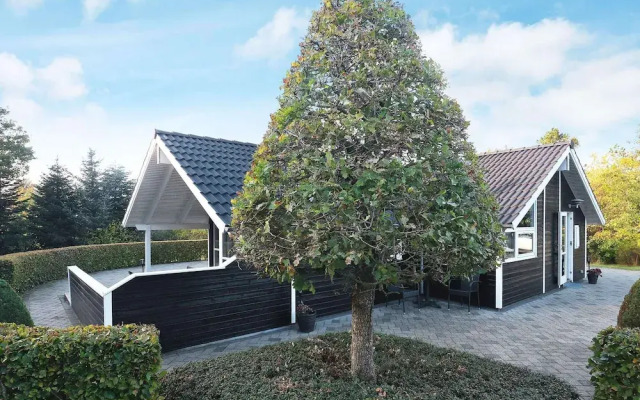 7 Person Holiday Home in Logstor-by Traum