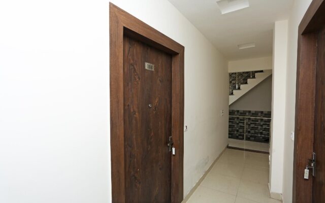 Hotel Vyom Vilas By OYO Rooms