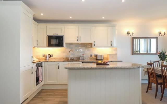 14 Burgh Island Causeway