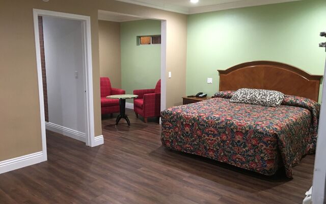 American Inn & Suites LAX