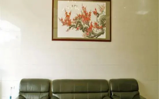 Deyueting Hotel (Liuzhou No.1 Middle School Shop)