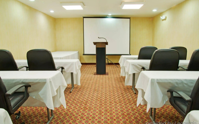 Express Inn Leesville Ft Johnson, SureStay Collection by BW