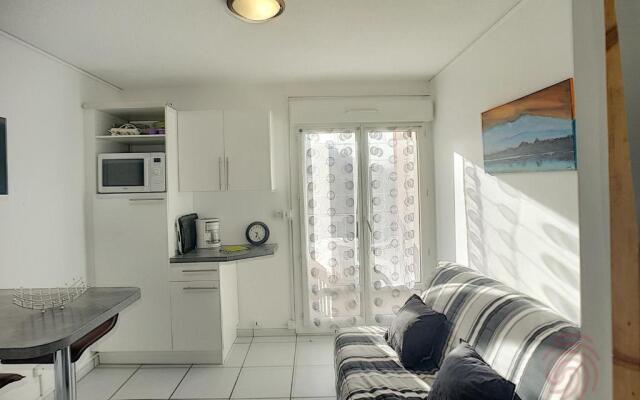 Appartement Lamalou-les-Bains, 1 pièce, 2 personnes - FR-1-451-92