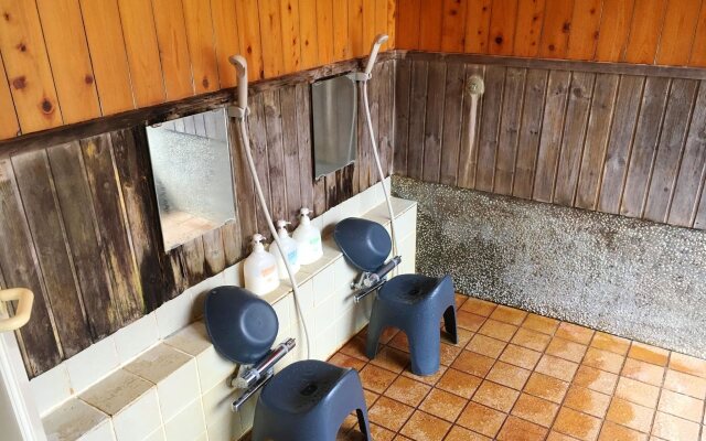 Cafe & inn That Sounds Good