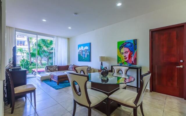 Beautiful Ground Floor Two Bedroom Suite at Ixchel
