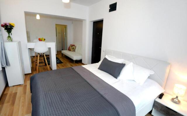 Yael Luxury Apartments 1