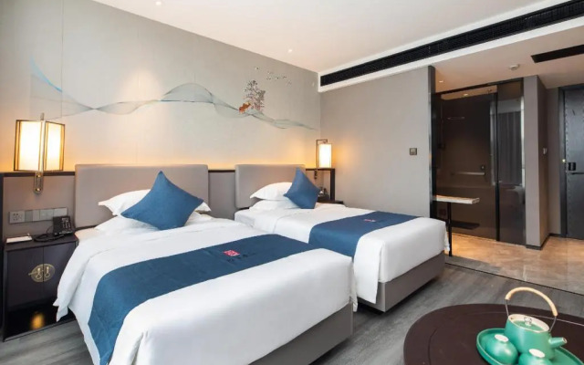 Rezen Dong Hotel (Hangzhou Xixi Longhu Paradise Walk)