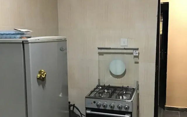 Gees Shortlets Apartments