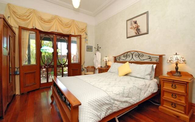 Above Bored Bed and Breakfast