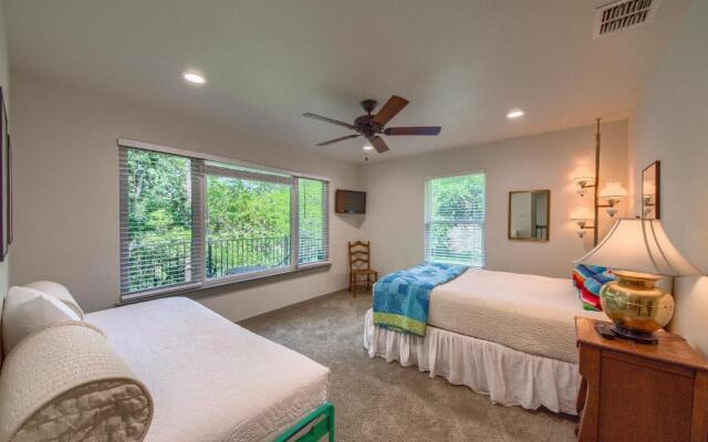 Down River Haus Ld 727 Home