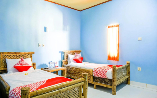 OYO 1662 Zury Homestay – Guest Rooms – Kuta