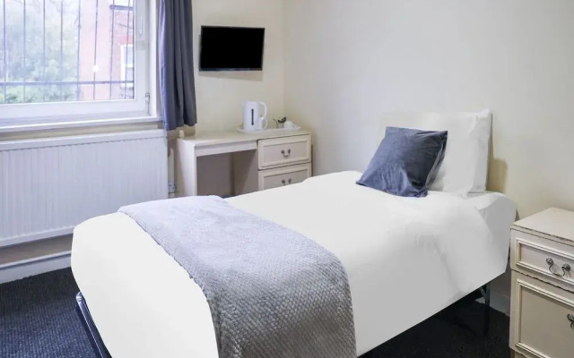 Hotel 346