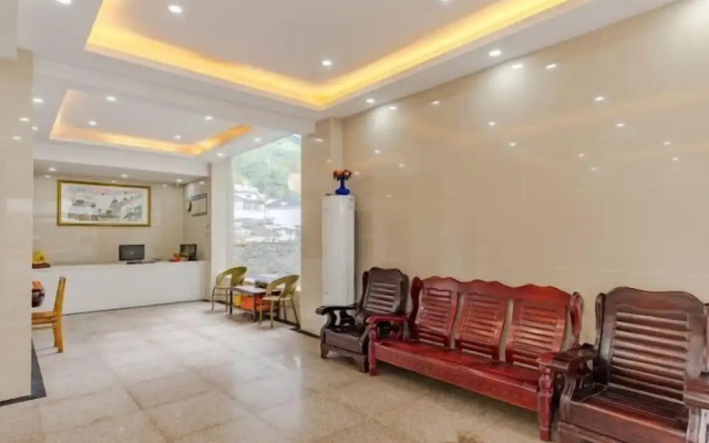 Huayuan Homestay (Huangshang Scenic Area South Gate) – Lobby – Huangshan