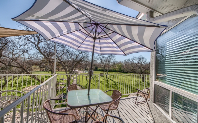 Chateau on The River WW D301302