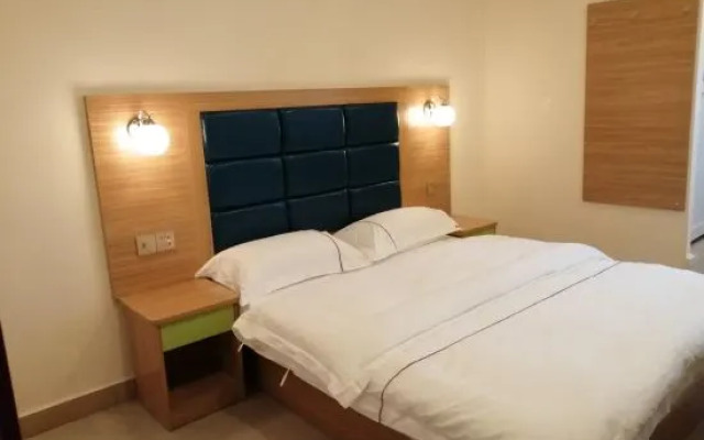 Fuyuan Apartment