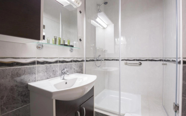 Nova City Hotel Signature Collection