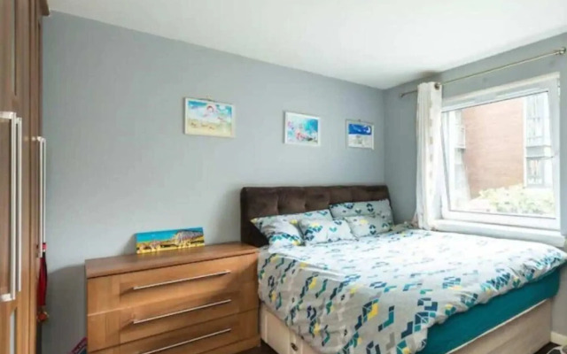 Elegant 4 Bedroom Maisonette Near Wardie Bay