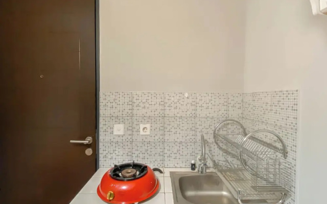 Cozy 1BR without Living Room at Royal Heights Apartment