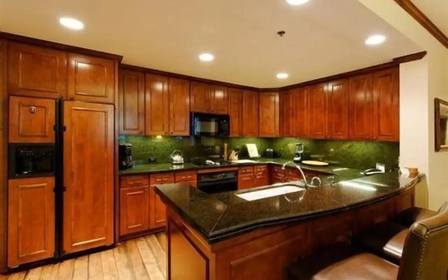 Aspen Ritz Carlton Premier 03