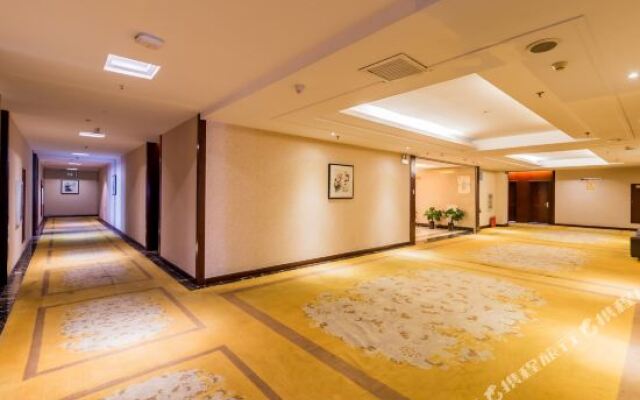 Hongxin Business Hotel