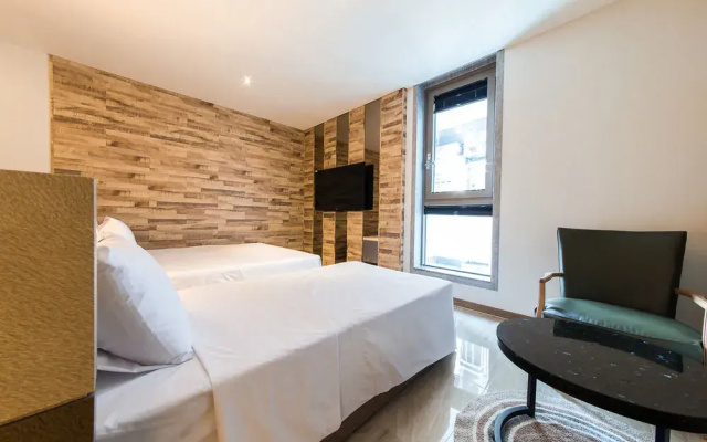 Yeongdeungpo Boutique Hotel Sb
