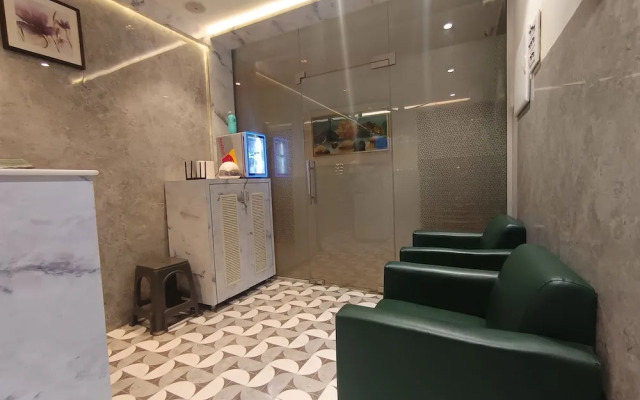 Hotel Moon Lite Residency Marve Malad