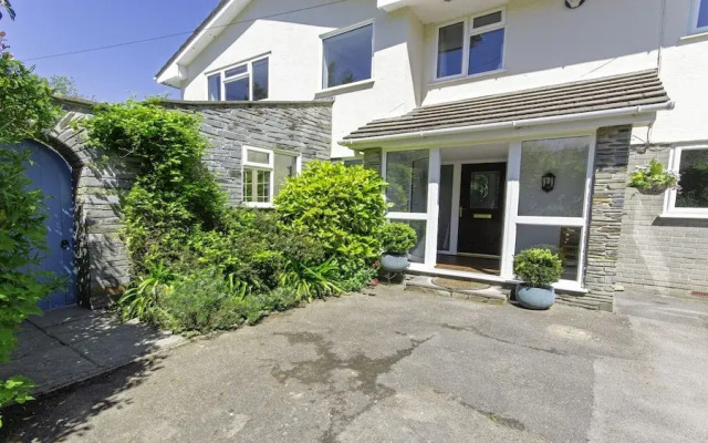 Ladywell Croyde 6 Bedrooms, Sleeps 12, Hot Tub