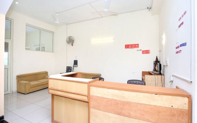OYO 16695 Hotel Sun View