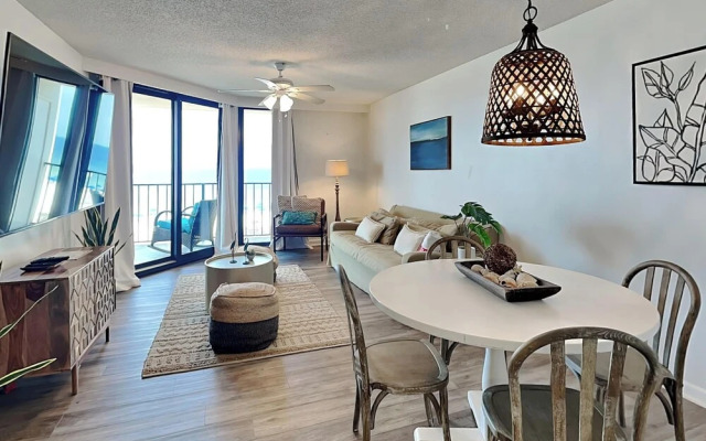 Phoenix Iii #3034 - Beachside Bliss