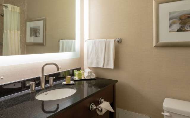 Saint John Harbourfront Hotel