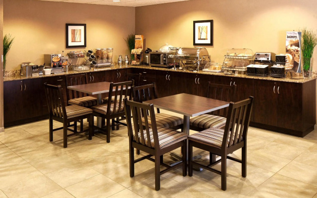 Microtel Inn & Suites by Wyndham St Clairsville/Wheeling
