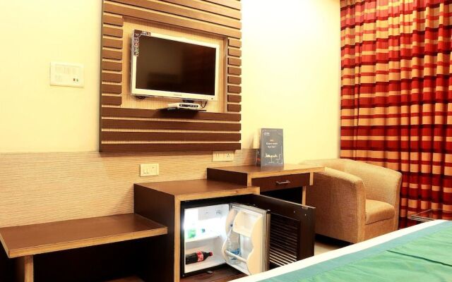 OYO Flagship 1805 Blue Orchid Corporate Inn