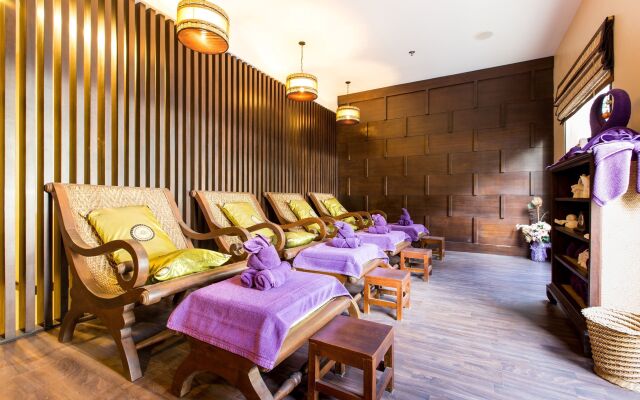 Deevana Plaza Phuket