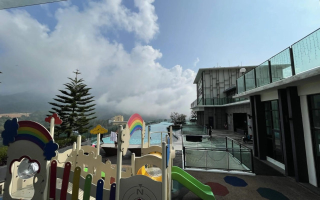 Charming & Cozy Premier Suites @ Vista Residence