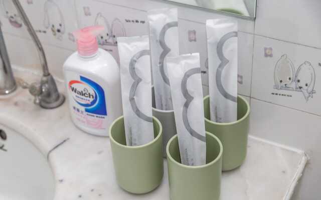 Locals Boutique Apartment Jida No.3