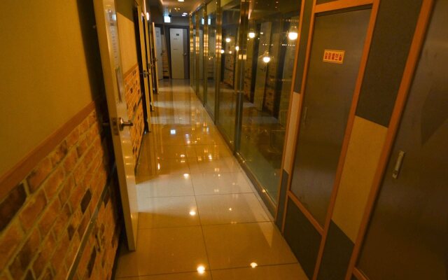 Kimchee Gangnam Guesthouse