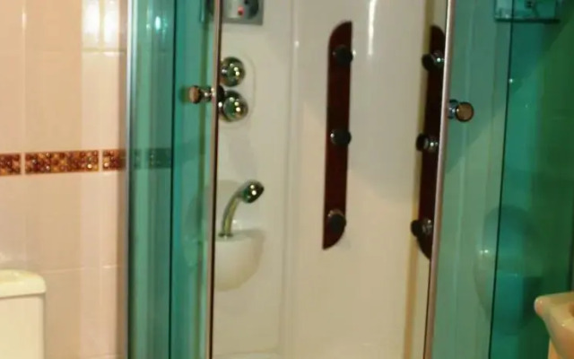 Ле Тон на проспекте Вернадского