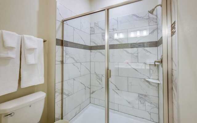 Extremely Private 6-bed House in Four Corners