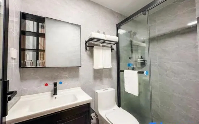 Rujia Ruibaiyun Hotel (World Expo Park Chengshan Road Subway Station Branch) – Bathroom – Shanghai