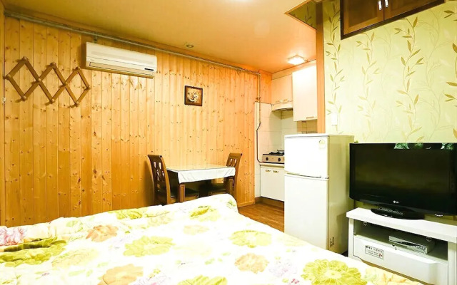 Yangsan Solmaru Pension