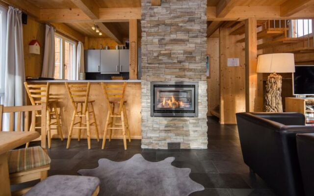 Chalet Zirbenwald I/8P